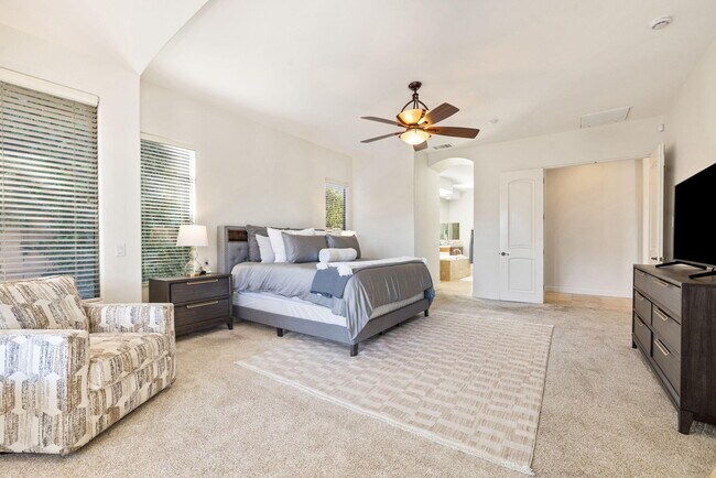 Building Photo - 49460 Rancho San Francisquito