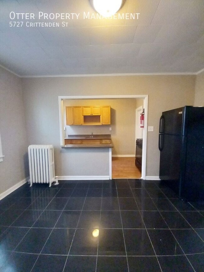 Building Photo - 5727 Crittenden St