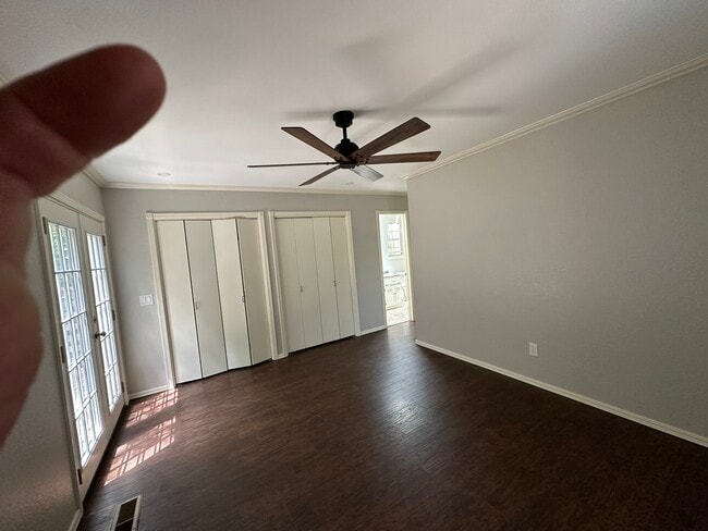 Building Photo - 525 Ridgecrest Rd