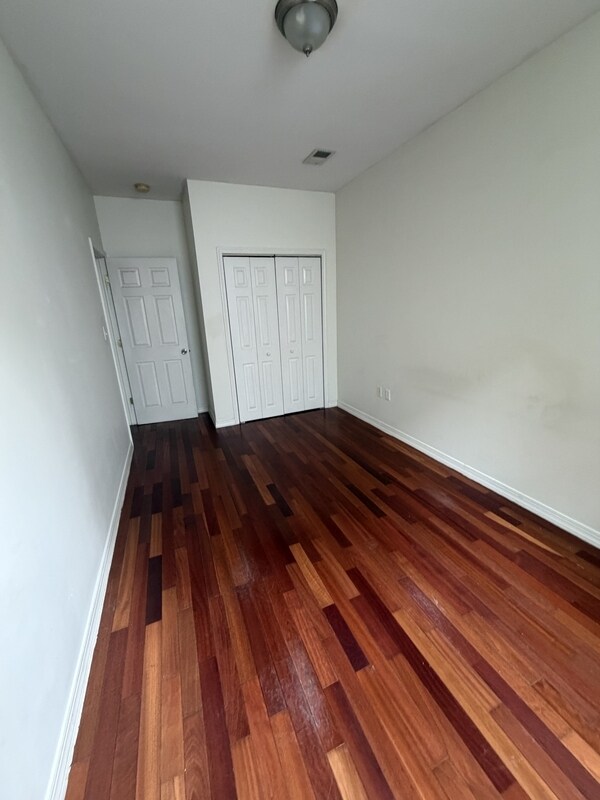 Building Photo - 1782 Frankford Ave