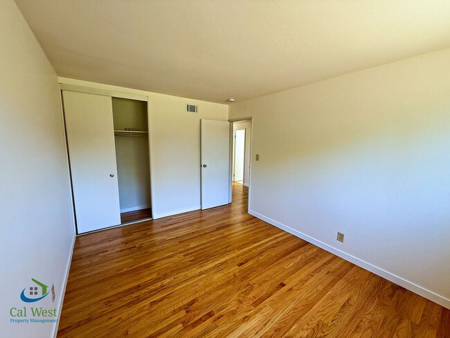 Building Photo - 3174 Colfax Ct