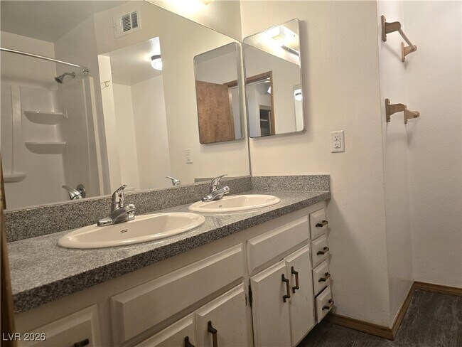 Building Photo - 5602 W Lake Mead Blvd