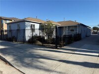 Building Photo - 6714 West Blvd