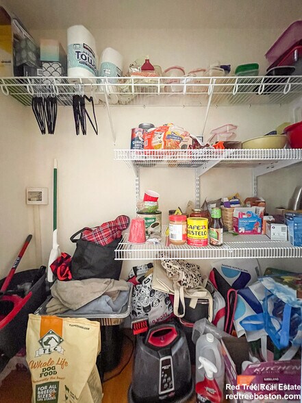 Building Photo - 496 Lebanon St