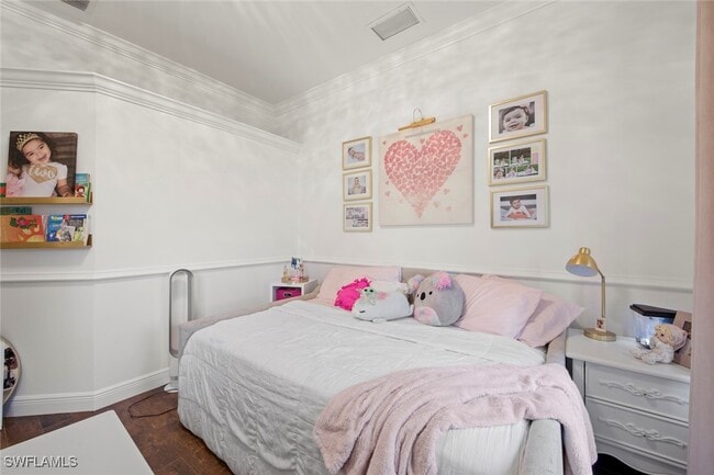 Building Photo - 27153 Barefoot Ln