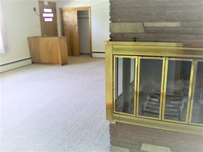 Building Photo - 1420 W Koch St