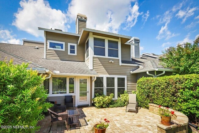 Building Photo - 106 Willow Pond Ln