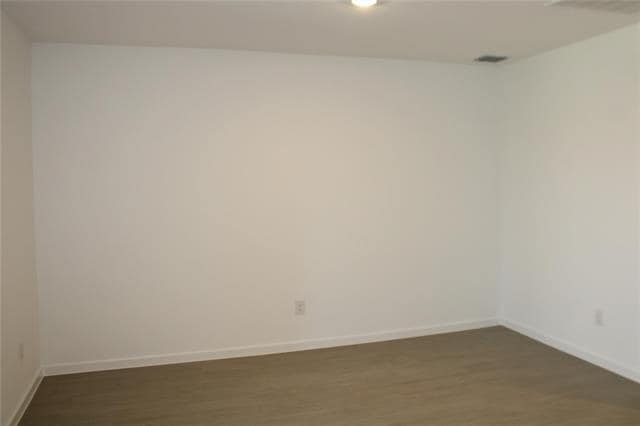 Building Photo - 3257 Kiso Pkwy