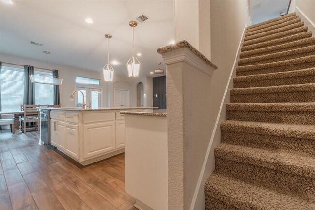 Building Photo - 1016 Teravista Crossing