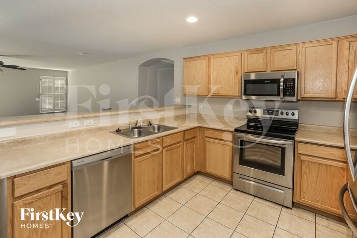 Building Photo - 2813 N 106th Ln