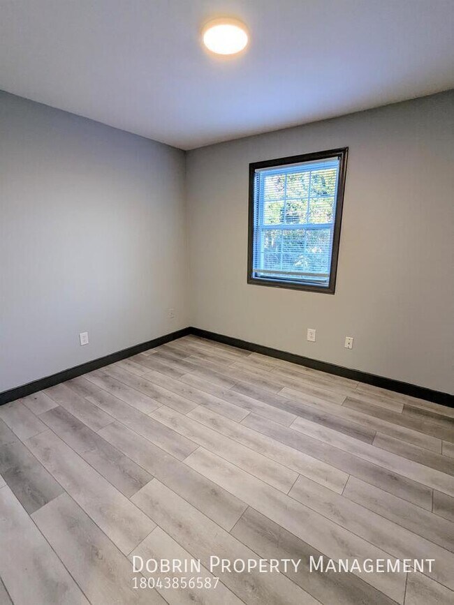 Building Photo - 1709 Colorado Ave