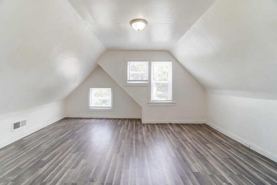 Building Photo - 1768 Williams Ave