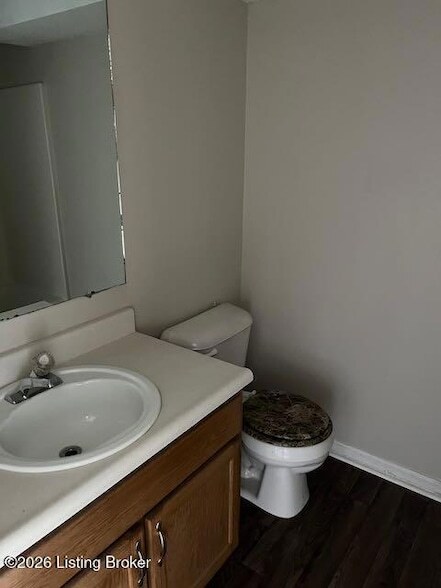 Building Photo - 1711B Cliff Ridge Ct