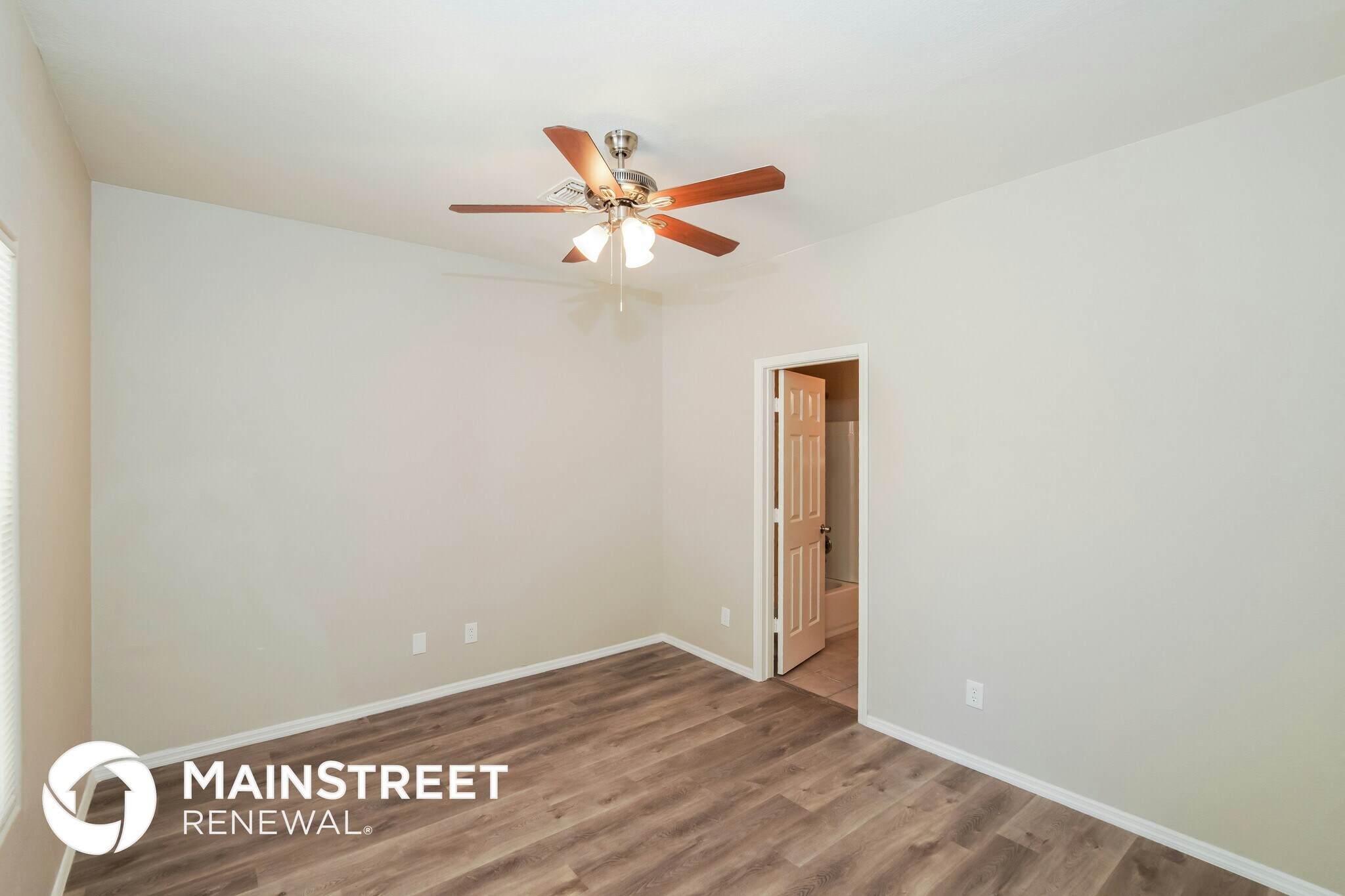 Building Photo - 13137 W Calavar Rd