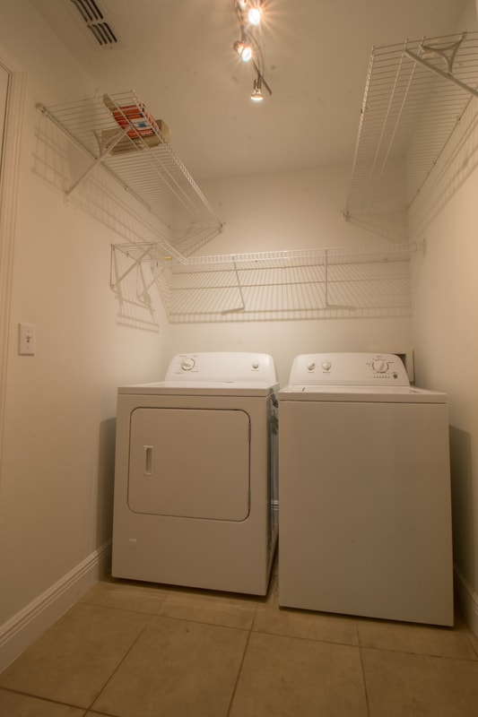 Building Photo - 661 Berwick Dr