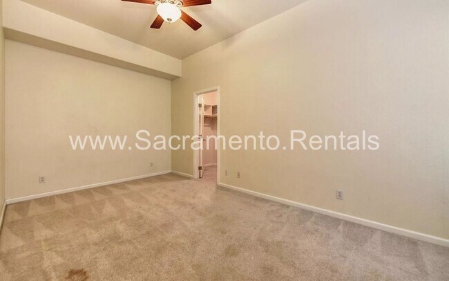 Building Photo - 3 br, 2.5 bath House - 567 Landis Circle
