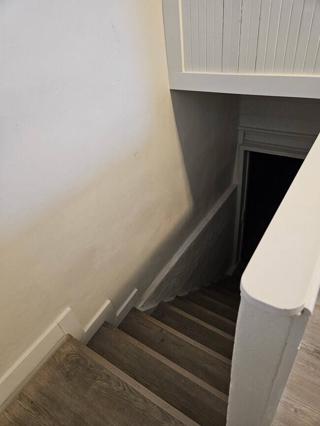 Building Photo - 291 Jefferson St