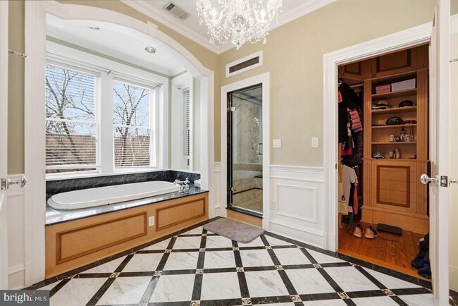 Building Photo - 949 S St NW