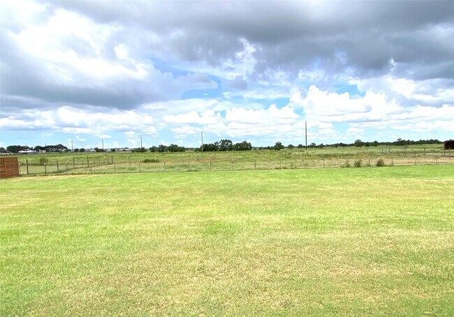 Building Photo - 2897 Settler's Way Dr