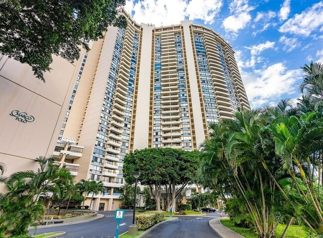Building Photo - 2333 Kapiolani Blvd