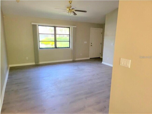 Building Photo - 1711 Settlers Dr