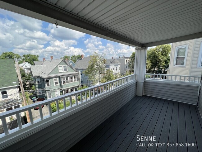 Primary Photo - Spacious 4-Bed, 2-Bath in Somerville – Ava...