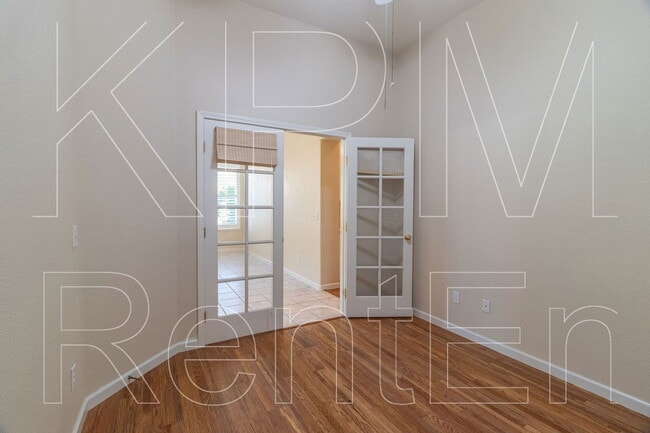 Building Photo - 2554 Douglas Fir Dr