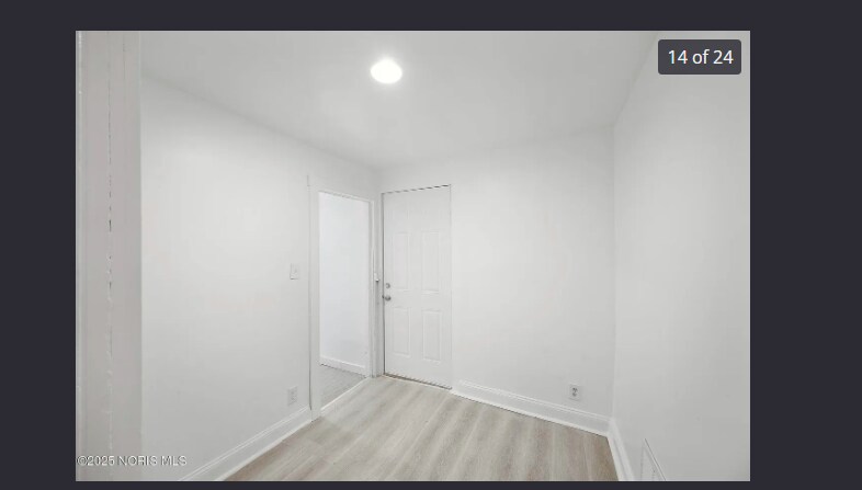 Building Photo - 1518 Buckingham St