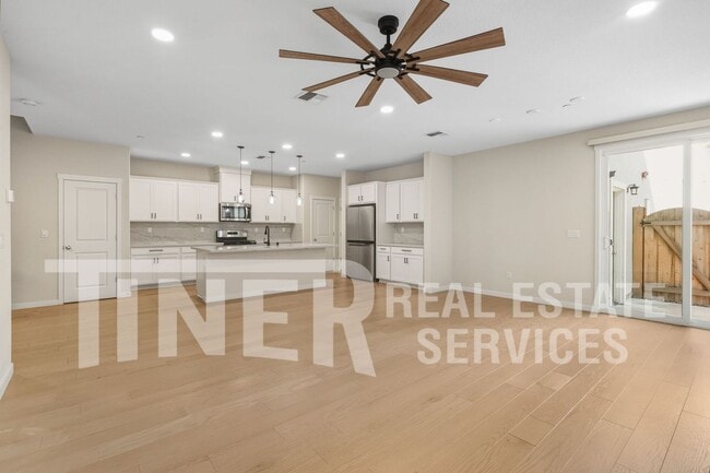 Building Photo - 632 Whitewater Wy