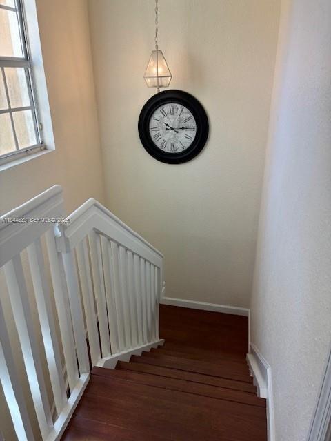 Building Photo - 4127 NE 24th St