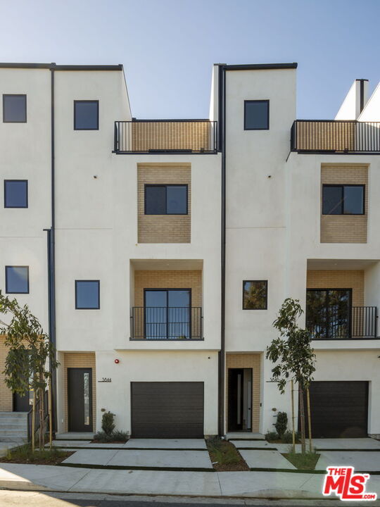 Building Photo - 3849 Don Tomaso Dr