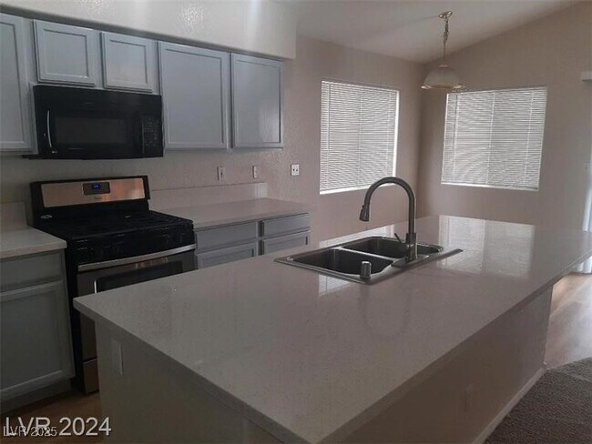 Building Photo - 3814 Spruceview Ct