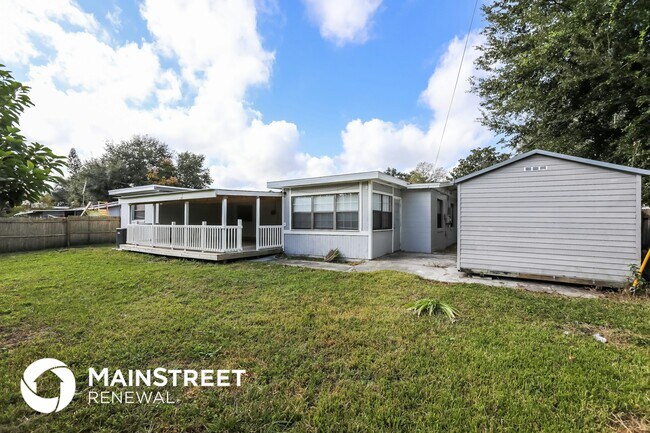 Building Photo - 805 Terry Lynn Dr