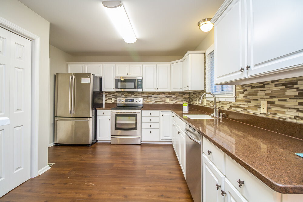 Building Photo - 6537 Arvington Way