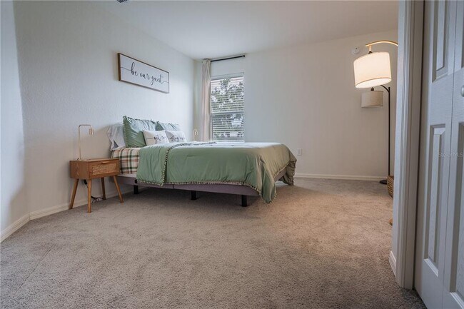 Building Photo - 2884 Idyll Lks Cir