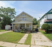 Building Photo - 1032 E 145th St