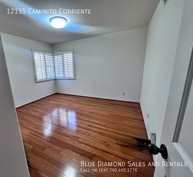 Building Photo - 12135 Caminito Corriente