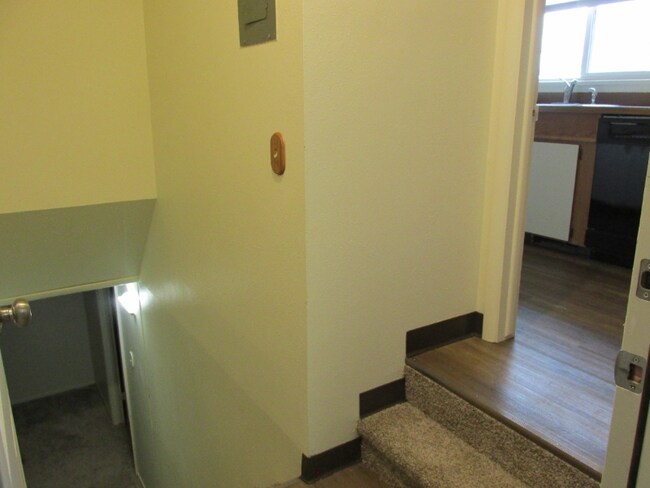 Building Photo - 4213 Clark Ave