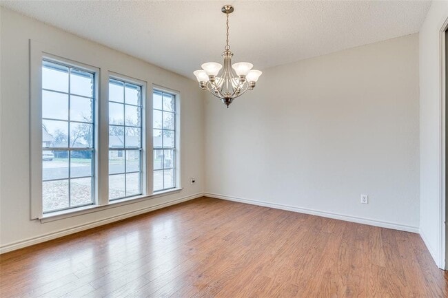 Building Photo - 12304 Bent Cedar Cove