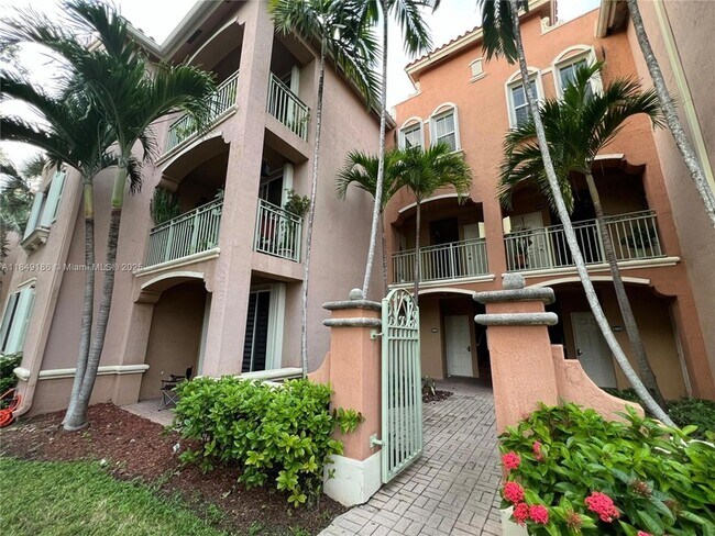 Primary Photo - 6520 NW 114th Ave