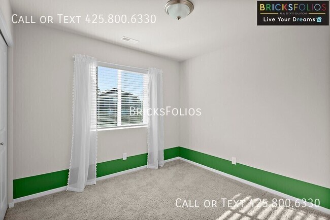 Building Photo - 10706 185th St E