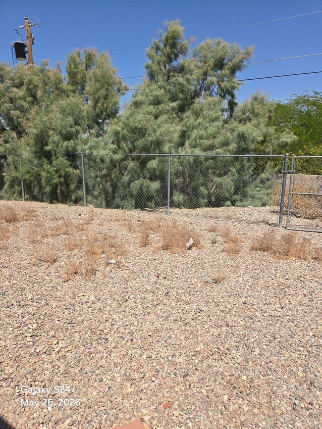 Building Photo - 2889 Hidden Valley Dr