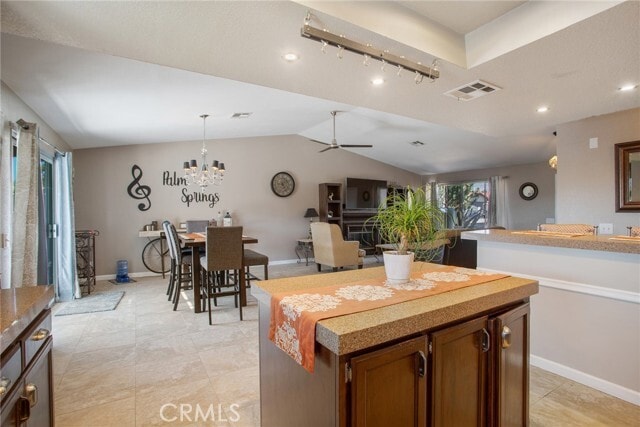 Building Photo - 27350 Melanita Dr
