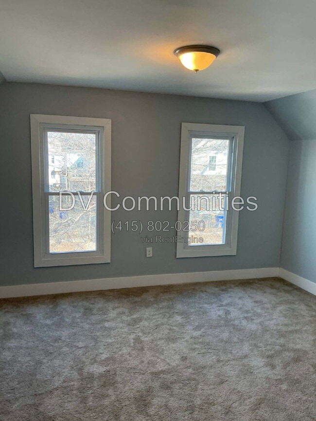 Building Photo - 2084 W 81st St