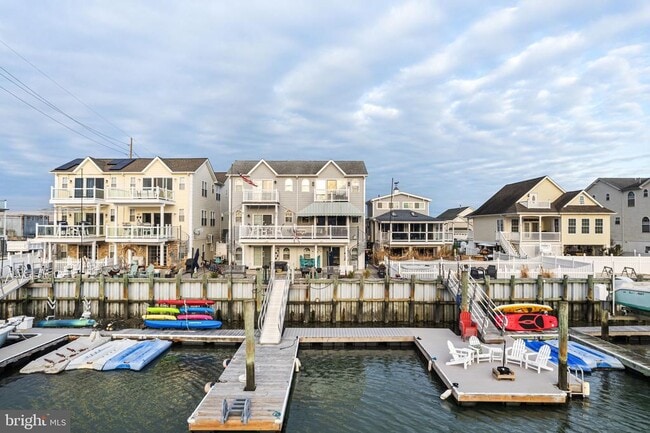 Building Photo - 536 W Montgomery Ave