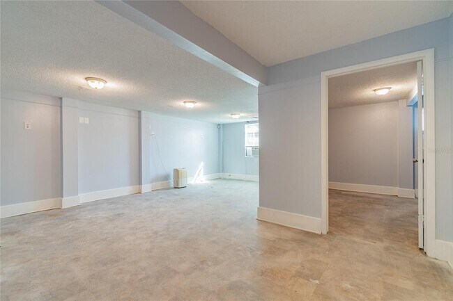 Building Photo - 532 45th St Ct W