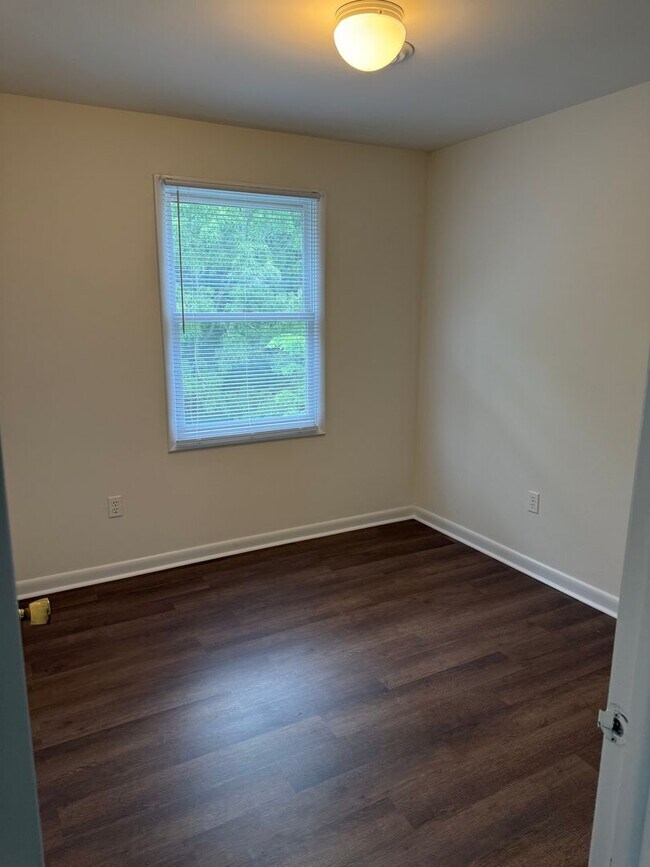 Building Photo - 5109 Pecan Dr