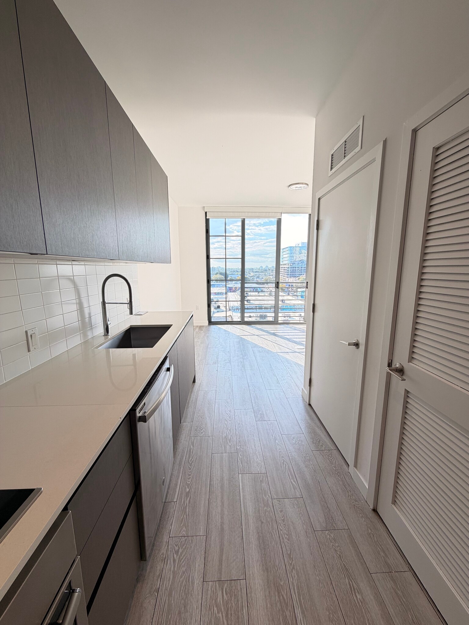 Building Photo - 275 NW 26th St