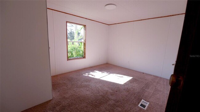 Building Photo - 1550 E Orlando Rd