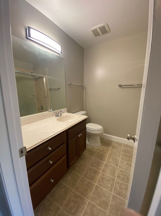 Building Photo - 1567 Ivycreek Cir